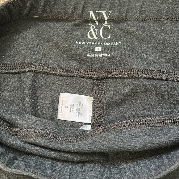 New York & Company Gray leggings - Picture 3 of 5